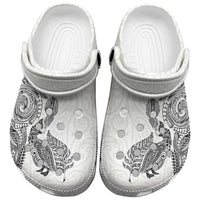 Aotearoa Moko Tribal Tattoo Clogs Shoes New Zealand Maori Penguin and Fantail White Color LT03 White - Polynesian Pride