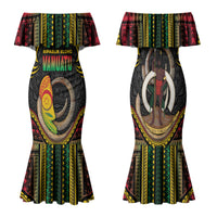 Vanuatu Language Week Family Matching Mermaid Dress and Hawaiian Shirt Boar Tusk Warrior Tribal Floral Pattern DT05 Mom's Dress Black - Polynesian Pride