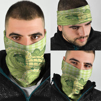Hawaii Palaka Neck Gaiter Cute Green Mango Turtle On The Waves