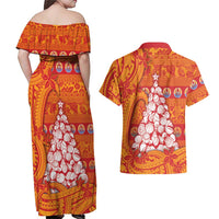 French Polynesia Christmas Couples Matching Off Shoulder Maxi Dress and Hawaiian Shirt Seashell Xmas Tree Tribal Waves - Polynesian Pride