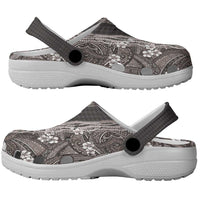 Hawaiian Art Flower Tribal with Lei Clogs Shoes Palaka Pattern Grayscale LT03