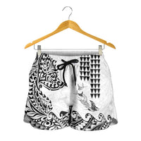 Hawaiian Tribal Manta Ray Shorts for Women Kakau Tattoo and Polynesian Art Motif Pattern