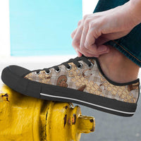Khaki Palaka Hawaii Cowboy Low Top Shoes Puakenikeni Lei Paniolo Papale Seamless Vibes - Polynesian Pride