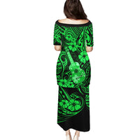 Hawaii Ukulele Family Matching Puletasi Dress and Hawaiian Shirt Polynesian Pattern Green Version LT01 - Polynesian Pride