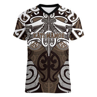 Personalised Maori Kati Mamoe Women V-Neck T-Shirt Silver Fern Kowhaiwhai Art