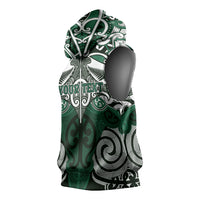 Personalised Maori Ngai Tahu Sleeveless Hoodie Silver Fern Kowhaiwhai Art