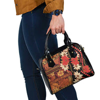Hawaii Christmas Poinsettia Lei Shoulder Handbag Tapa Pattern - Polynesian Pride