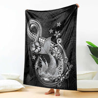 Hawaii Mermaid Monotone Blanket Polynesian Pattern Fish Hook