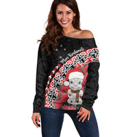 New Zealand Christmas Meri Kirihimete Off Shoulder Sweater Santa Hei Tiki Pohutukawa LT01 Women Black - Polynesian Pride