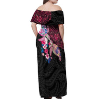 Hawaiian Couple Turtles Honi Off Shoulder Maxi Dress Polynesian Art Motifs and Hibiscus Black Red Color LT03 - Polynesian Pride