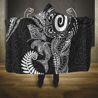 Aotearoa Maori Sea Animals Tribal Hooded Blanket Manta Ray and Shark Moko Pattern Black Color