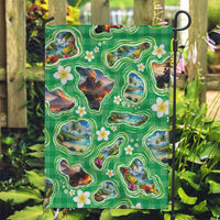 Hawaii Map with Plumeria Flower and Palaka Pattern Garden Flag Tropical Island Green Design