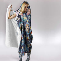 Hawaii Islands Map Design with Japanese Landscape Hooded Blanket Hawaiian Japan Fusion Art Navy Color
