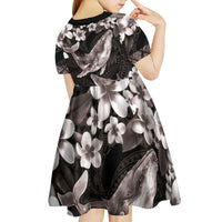 Hawaiian Plumeria and Humpback Whales Kid Short Sleeve Dress Polynerian Art Tattoo-Grayscale Mode