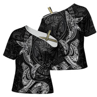 Hawaiian Monk Seal and Whale Cross Shoulder Shirt Kakau Tribal Pattern Grayscale