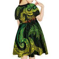 New Zealand Sea Animals with Maori Tribal Tattoo Kid Short Sleeve Dress Shark Manta Ray with Silver Fern Reggae LT03 - Polynesian Pride