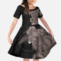 Hawaiian Tropical Plants and Chameleon Family Matching Off The Shoulder Long Sleeve Dress and Hawaiian Shirt Polynesian Art Grayscale LT03 Daughter's Dress Black - Polynesian Pride