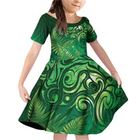 Matariki New Zealand Maori Silver Fern Family Matching Off Shoulder Short Dress and Hawaiian Shirt Galaxy Green Sky Style LT03 Daughter's Dress Green - Polynesian Pride
