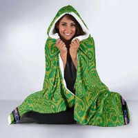 Cook Islands Merry Christmas Hooded Blanket Santa Suit Style With Polynesian Pattern