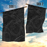 Hawaiian Kakau Art and Hisbiscus Tattoo Garden Flag Tribal Pattern-Black Gradient Style - Polynesian Pride
