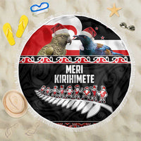 New Zealand Meri Kirihimete Beach Blanket Christmas Tui Bird and Kea Bird - Haka Santa with Maori Koru Art Pattern LT03 One Size 150cm Black - Polynesian Pride