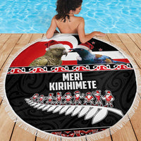 New Zealand Meri Kirihimete Beach Blanket Christmas Tui Bird and Kea Bird - Haka Santa with Maori Koru Art Pattern LT03 - Polynesian Pride
