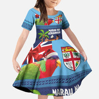 Fiji Marau na Kerisimasi Family Matching Mermaid Dress and Hawaiian Shirt Christmas Collared Lory - Fiji Emblems and Xmas Palm Tree Tapa Art Pattern LT03 Daughter's Dress Blue - Polynesian Pride