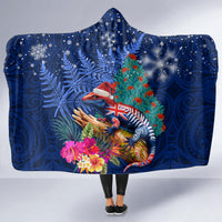 New Zealand Tuatara Christmas Hooded Blanket Silver Fern and Xmas Pohutukawa Tree Blue Color LT03 - Polynesian Pride