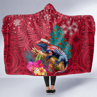 New Zealand Tuatara Christmas Hooded Blanket Silver Fern and Xmas Pohutukawa Tree Red Color LT03 - Polynesian Pride
