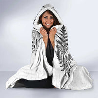 New Zealand Sea Animals Hooded Blanket with Maori Koru Tribal Tattoo and Silver Ferns White Color LT03 - Polynesian Pride