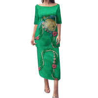 Hawaii Pikake and Maile Lei Family Matching Puletasi and Hawaiian Shirt Honu Polynesian Pattern Green Color