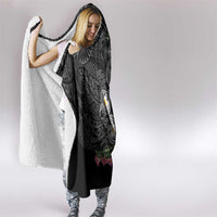 Hawaiian Tropical Flowers and Tribal Turtles Hooded Blanket Polynesian Art Motifs Black Color - Polynesian Pride