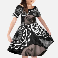 New Zealand and Cook Islands ANZAC Day Family Matching Puletasi and Hawaiian Shirt Gallipoli Lest We Forget Tatau Art Tribal and Maori Tattoo with Fern LT03 Daughter's Dress Black - Polynesian Pride