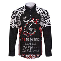Aotearoa Toitu Te Tiriti-Maori Taniwha Family Matching Off The Shoulder Long Sleeve Dress and Hawaiian Shirt Toitu Te Whenua Toitu Te Reo Maori LT03 Dad's Shirt - Long Sleeve Black - Polynesian Pride