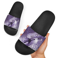 Personalised New Zealand Aotearoa Darts Masters Slide Sandals Maori Art Tattoo with Tribal Dart Symbol Purple LT03 - Polynesian Pride