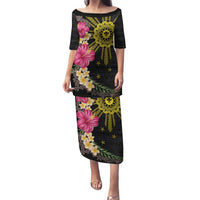 Hawaii and Philippines Together Family Matching Puletasi and Hawaiian Shirt Hibiscus Flower and Sun Badge Polynesian Pattern Coloful LT03 Mom's Dress Black - Polynesian Pride