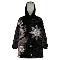 Tropical Hawaii and Philippines Wearable Blanket Hoodie Kanaka Maoli and Sun Badge Batok Tattoo Grayscale LT03 One Size Black - Polynesian Pride