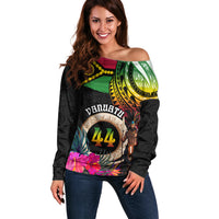Personalised Vanuatu 44th Anniversary Off Shoulder Sweater Boars Tusk and Melanesian Warrior Indipendens Dei