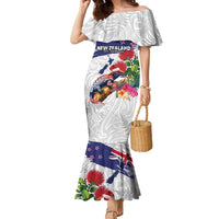 New Zealand Christmas Family Matching Mermaid Dress and Hawaiian Shirt Meri Kirihimete-Tuatara and Pohutukawa White Color LT03 Mom's Dress White - Polynesian Pride