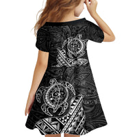 Hawaii Monk Seal and Dolphin Kid Short Sleeve Dress Polynesian Kakau Pattern Black White Color