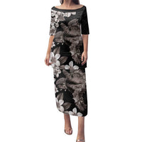 Hawaiian Lei Day Family Matching Puletasi and Hawaiian Shirt Plumeria and Turtle with Polynesian Tribal Pattern Grayscale Color LT03 Mom's Dress Black - Polynesian Pride