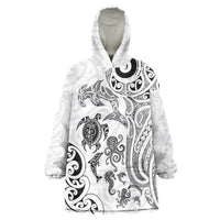 New Zealand Sea Animals with Maori Tribal Tattoo Wearable Blanket Hoodie White Color LT03 One Size White - Polynesian Pride