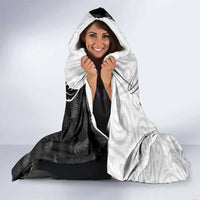 Personalised Aotearoa Lawn Bowls Hooded Blanket Maori and Silver Fern Half Style - Polynesian Pride