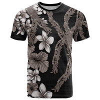 Hawaiian Tropical Flowers and Maile Pikake T Shirt Polynesian Tribal Pattern Grayscale Mode LT03 Black - Polynesian Pride
