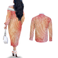 Hawaiian Turtles and Leis Couples Matching Off The Shoulder Long Sleeve Dress and Long Sleeve Button Shirt Tribal Kakau Pattern Peach Fuzz Color