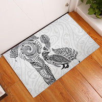 Aotearoa Moko Tribal Tattoo Rubber Doormat New Zealand Maori Penguin and Fantail White Color LT03 - Polynesian Pride