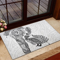 Aotearoa Moko Tribal Tattoo Rubber Doormat New Zealand Maori Penguin and Fantail White Color LT03 - Polynesian Pride