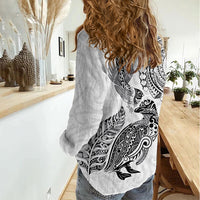 Aotearoa Moko Tribal Tattoo Women Casual Shirt New Zealand Maori Penguin and Fantail White Color LT03 - Polynesian Pride