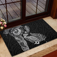 Aotearoa Moko Tribal Tattoo Rubber Doormat New Zealand Maori Penguin and Fantail Black Color LT03 - Polynesian Pride