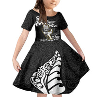 Custom New Zealand Rugby Family Matching Mermaid Dress and Hawaiian Shirt Maori Warrior Rugby Silver Fern Tribal Pattern LT03 Daughter's Dress Black - Polynesian Pride